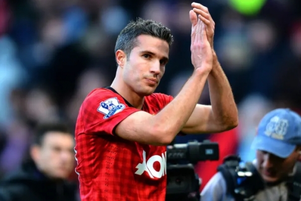 จำได้ไม่ลืม ! RVP เปิดใจถึงการเจอ ปืนใหญ่ ครั้งแรกหลังย้ายมาอยู่กับ ผีแดง